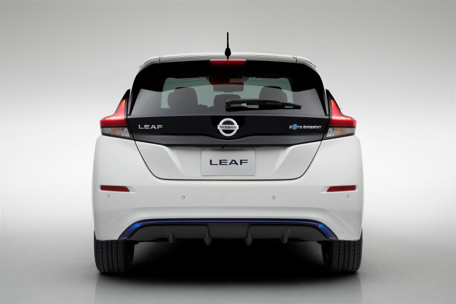  Nissan Leaf 2.zero 2017 года  (JP) (фото 9 из 56)
